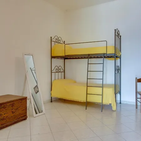Serafino Apartment